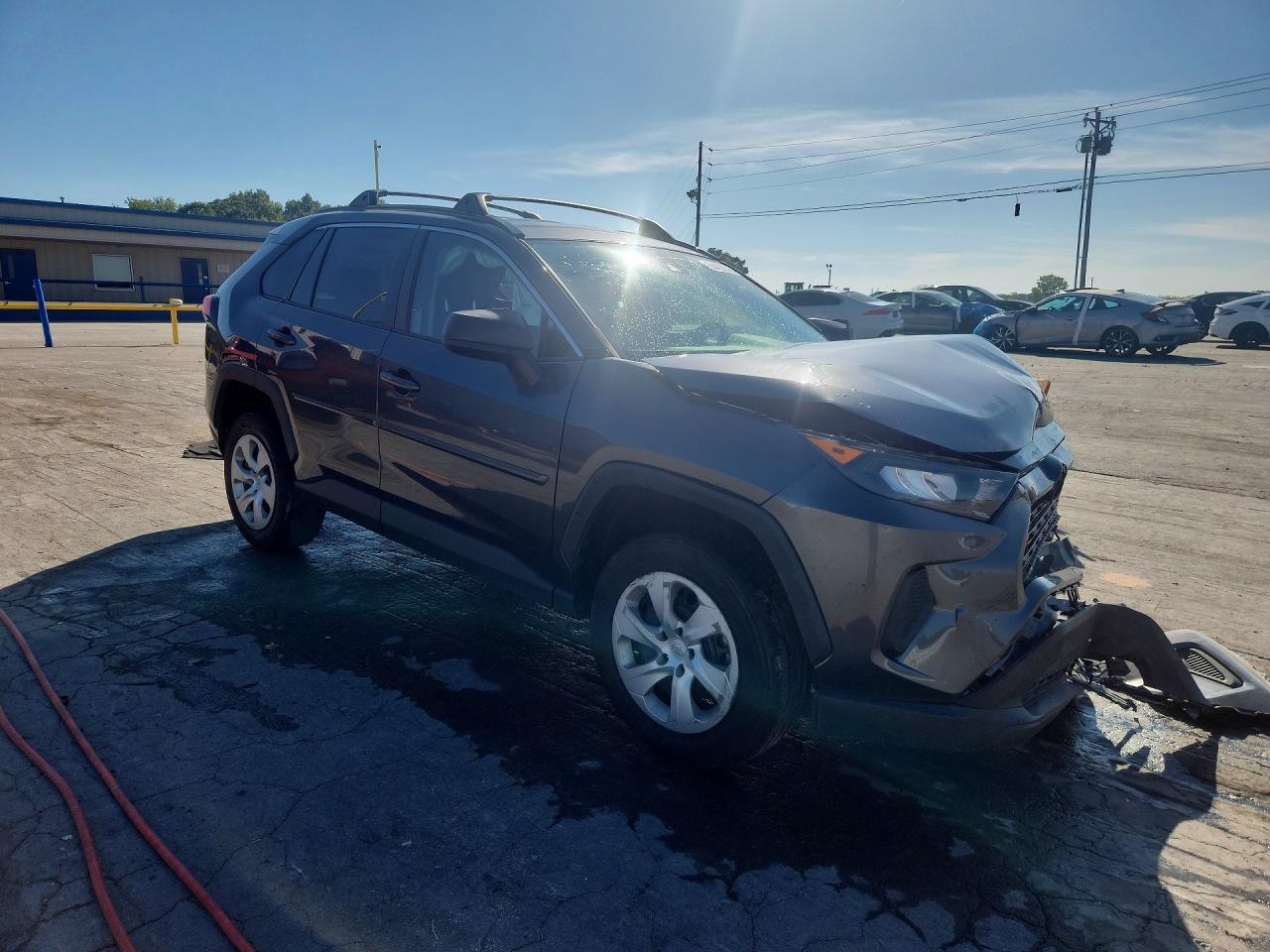 2020 Toyota Rav4 Le - Фото 4