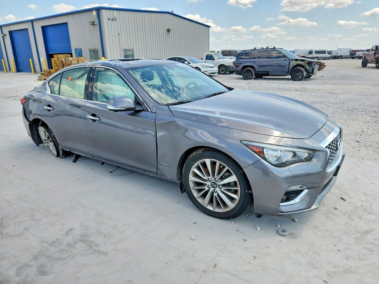 2021 Infiniti Q50 Luxe - Фото 4