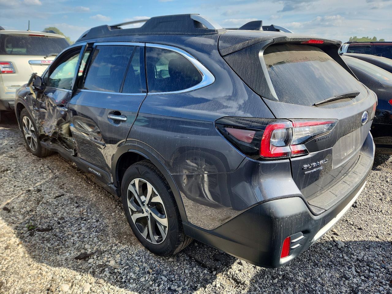 2021 Subaru Outback Touring - Image 2