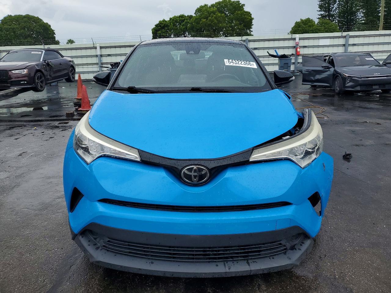 2019 Toyota C-Hr Xle - Фото 5