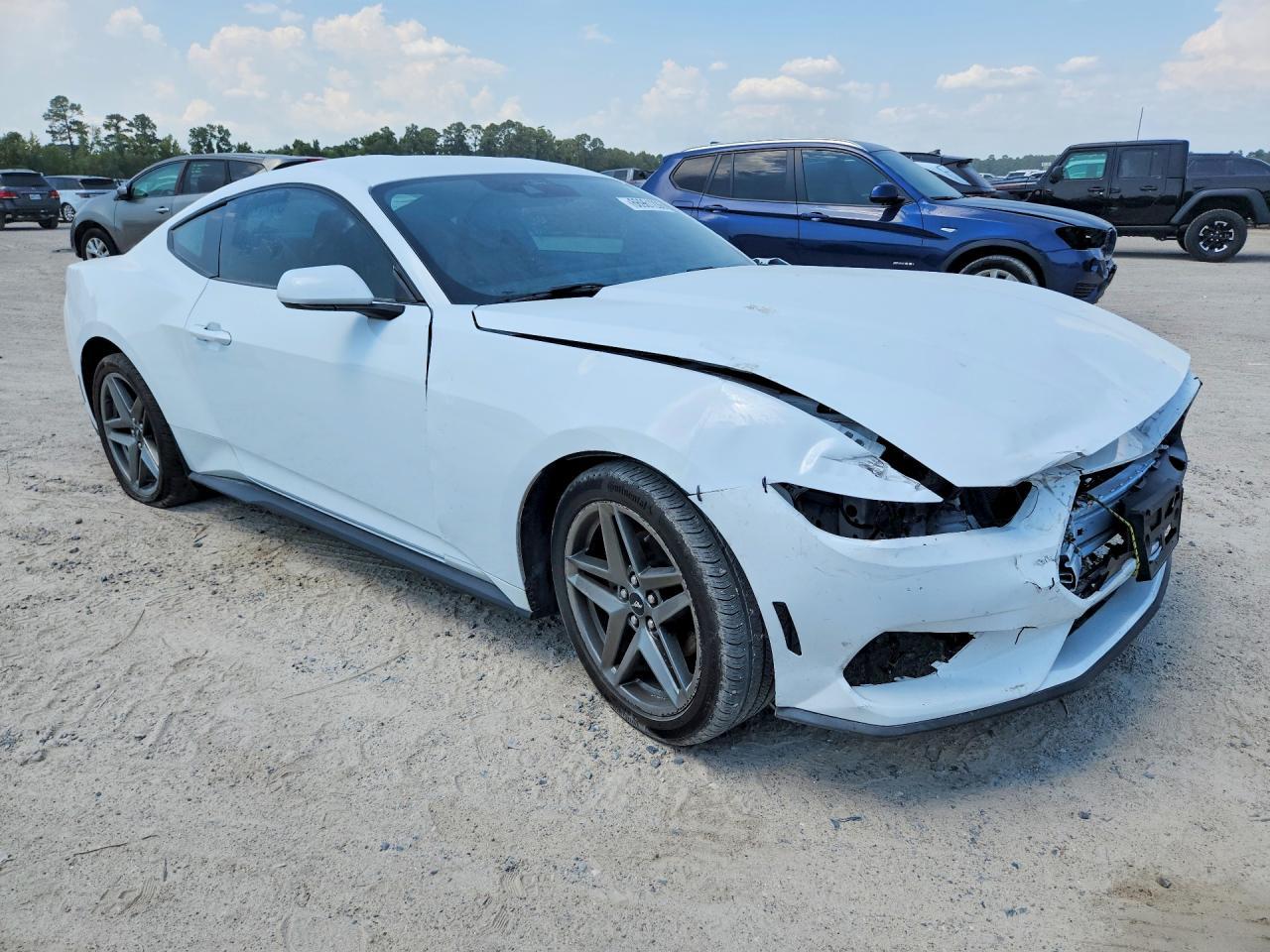 2025 Ford Mustang - Фото 4