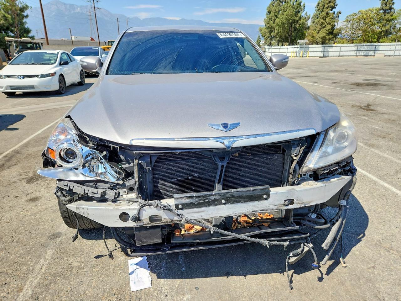 2011 Hyundai Genesis 3.8L - Фото 5