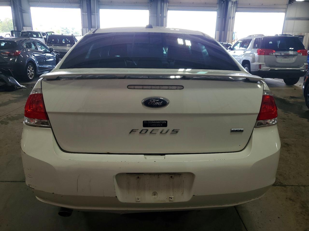 2010 Ford Focus Sel - Image 6