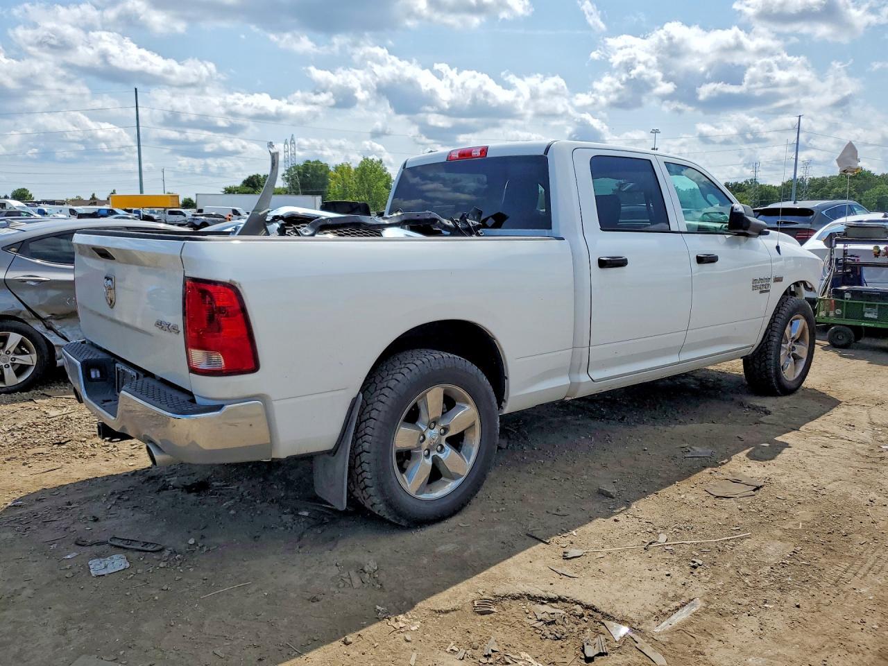 2022 Ram 1500 Classic Tradesman - Фото 3