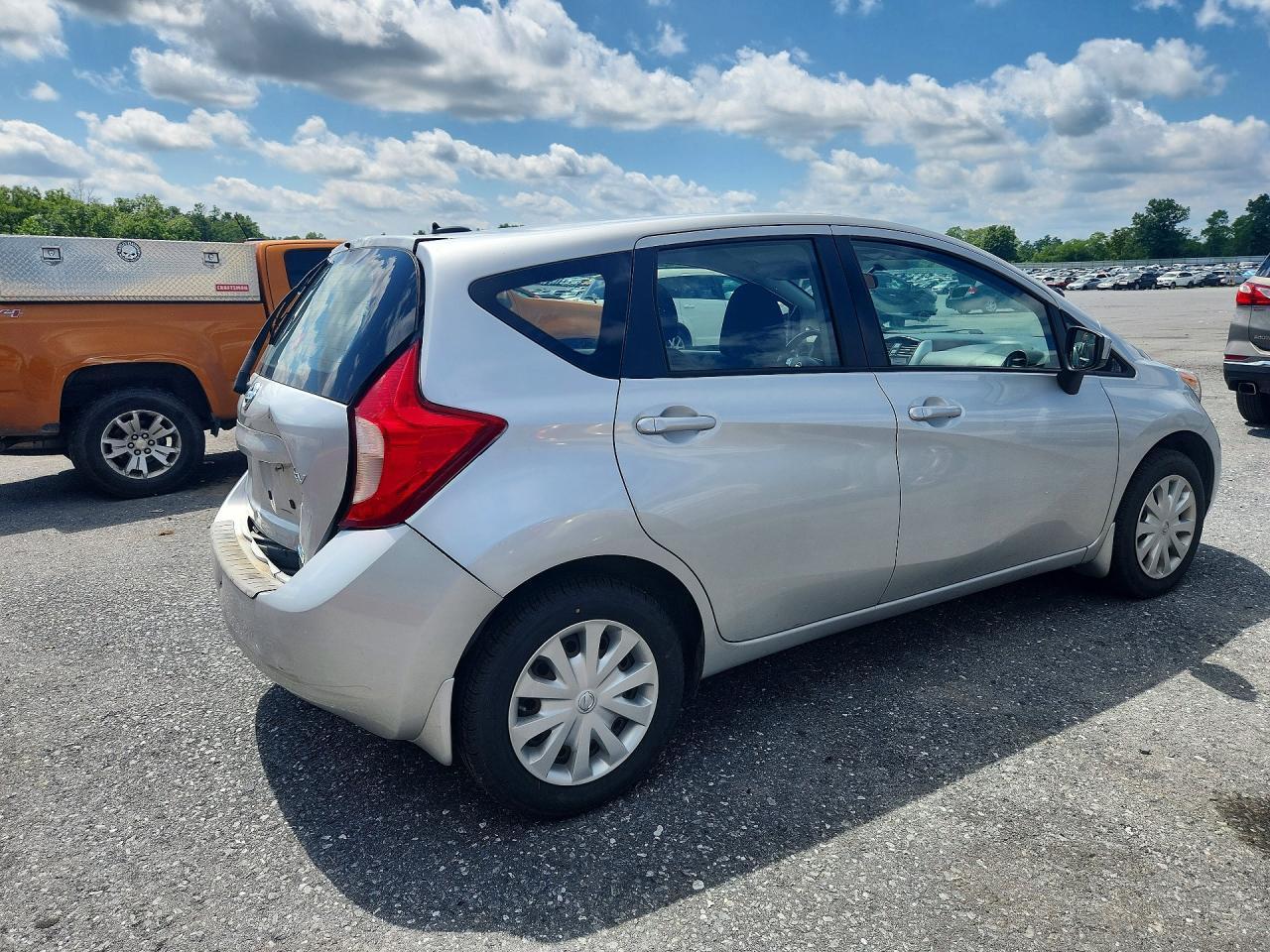 2016 Nissan Versa Note Sv - Фото 3