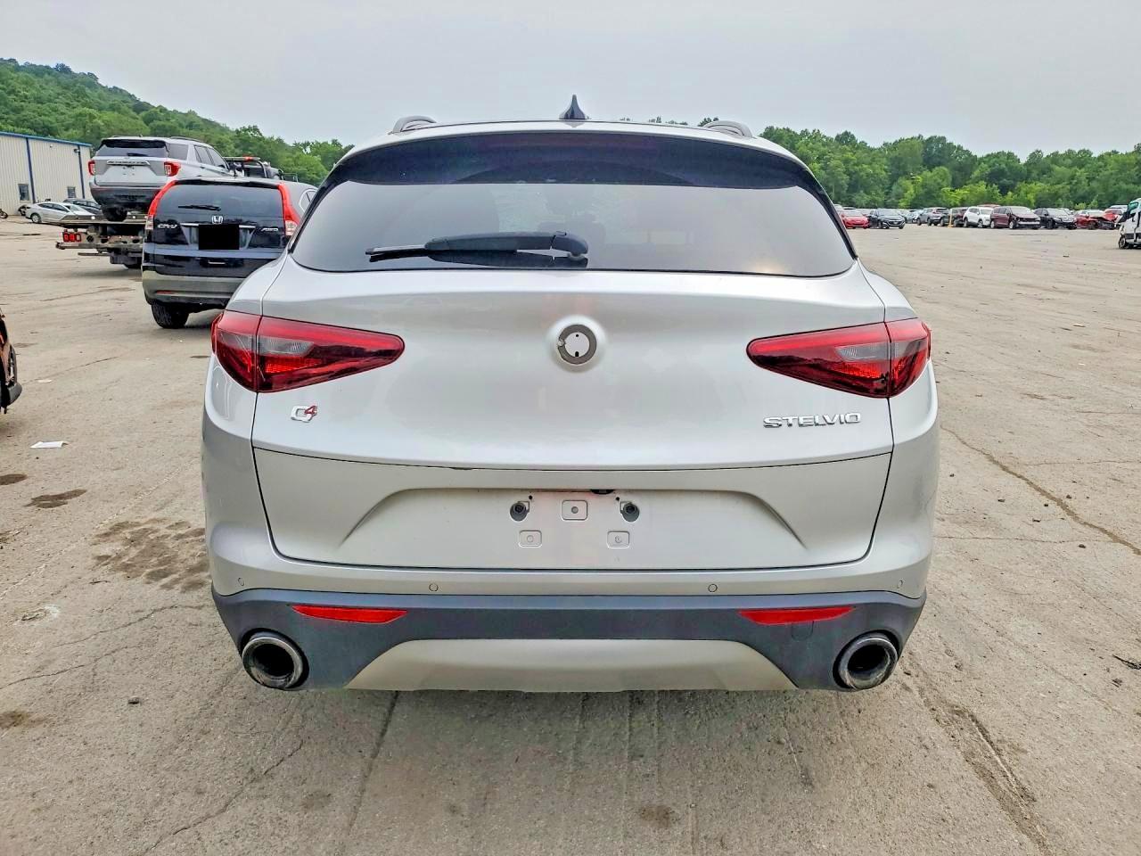 2018 Alfa Romeo Stelvio Ti Sport - Фото 6