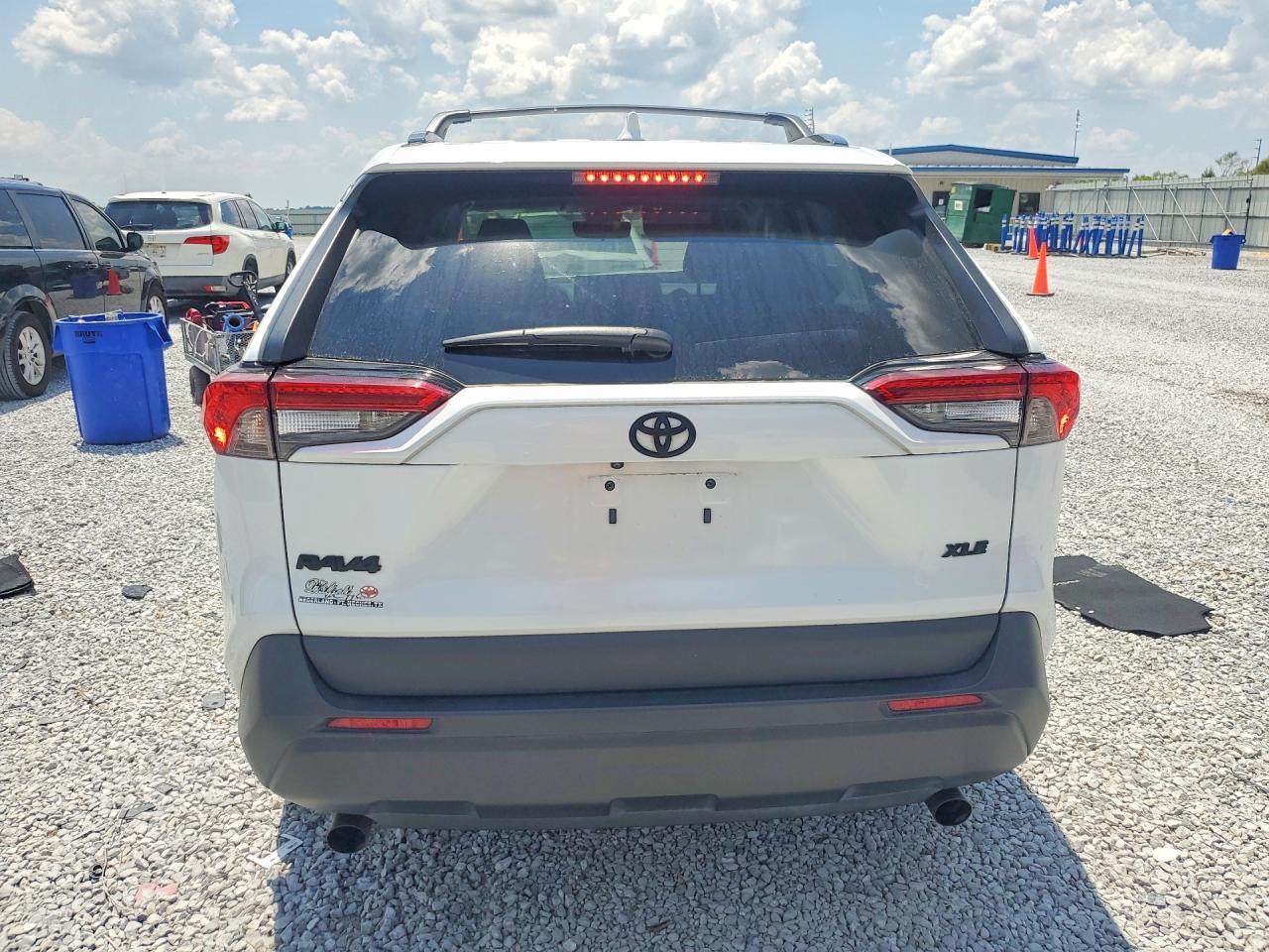 2024 Toyota Rav4 Xle Premium - Фото 6