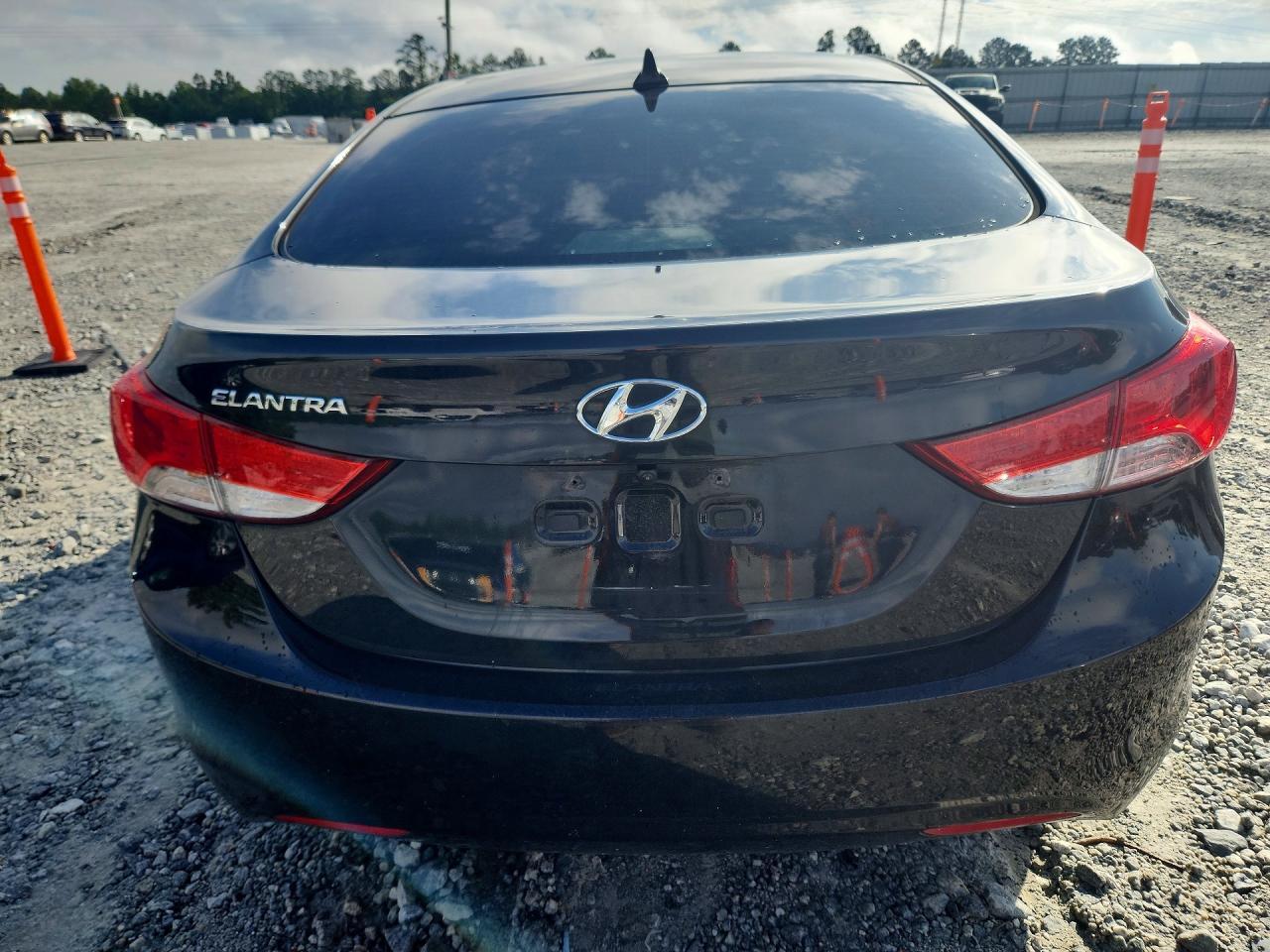 2013 Hyundai Elantra Gls - Image 6