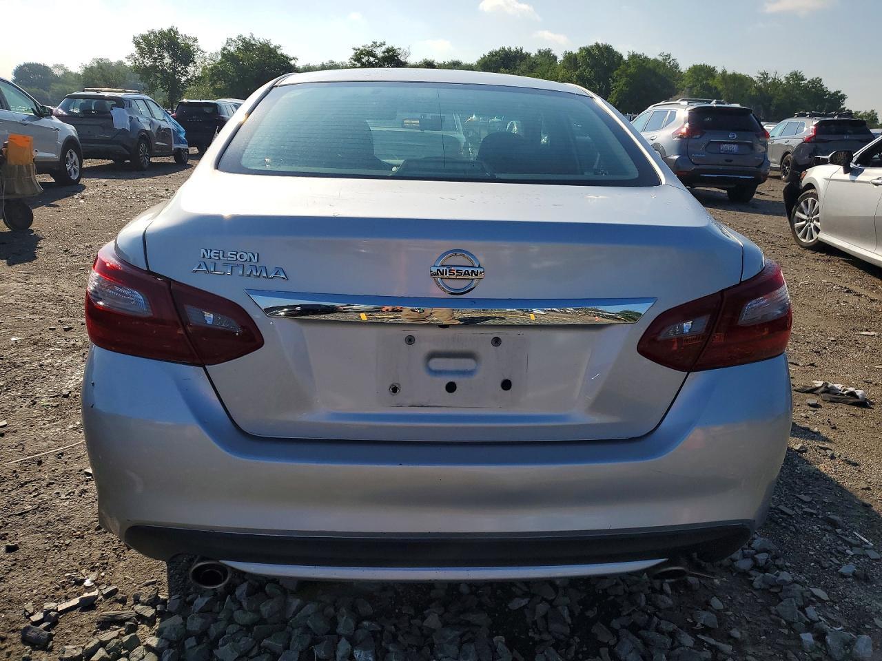 2018 Nissan Altima 2.5 S - Image 6