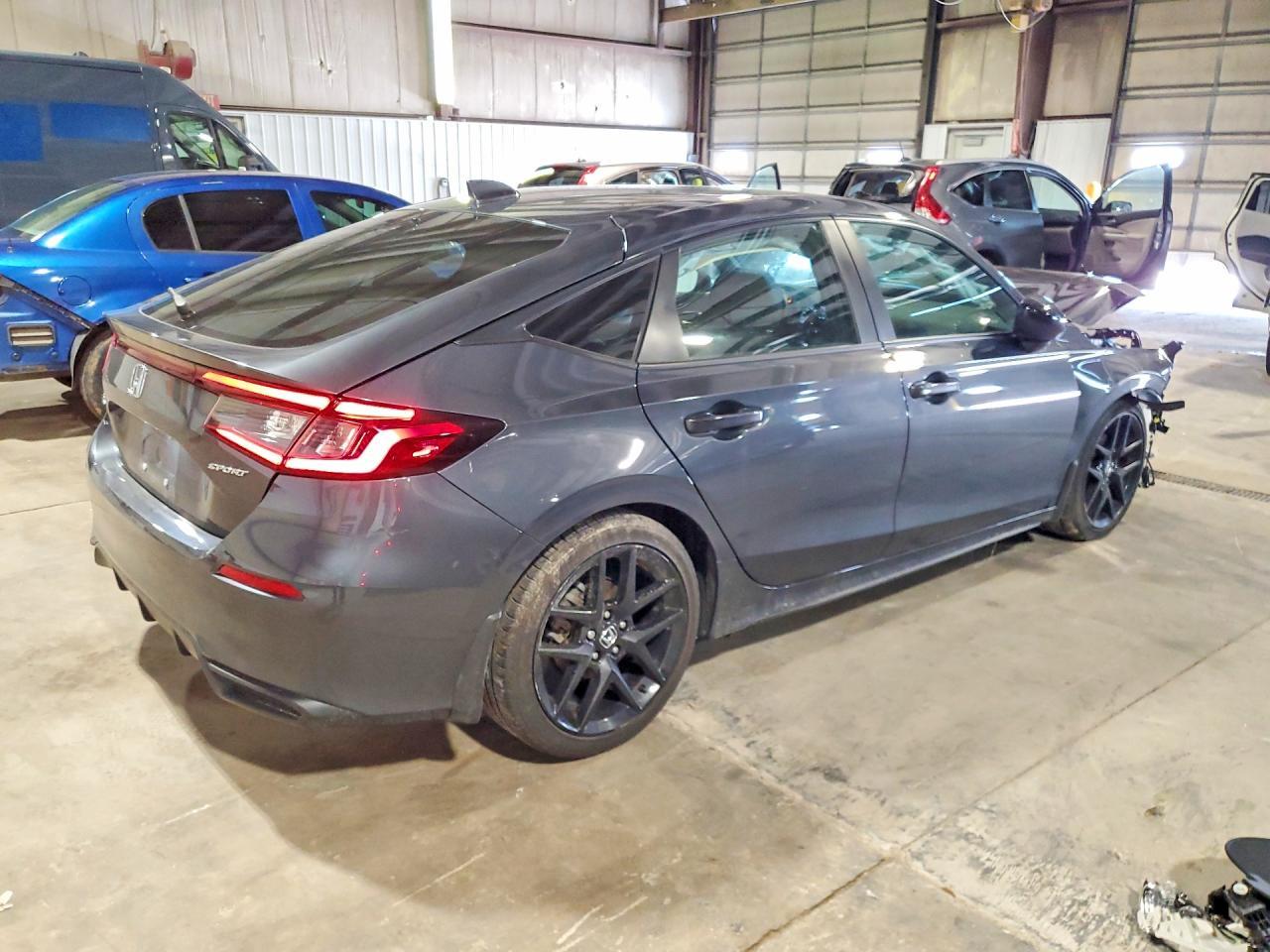 2025 Honda Civic Sport - Фото 3