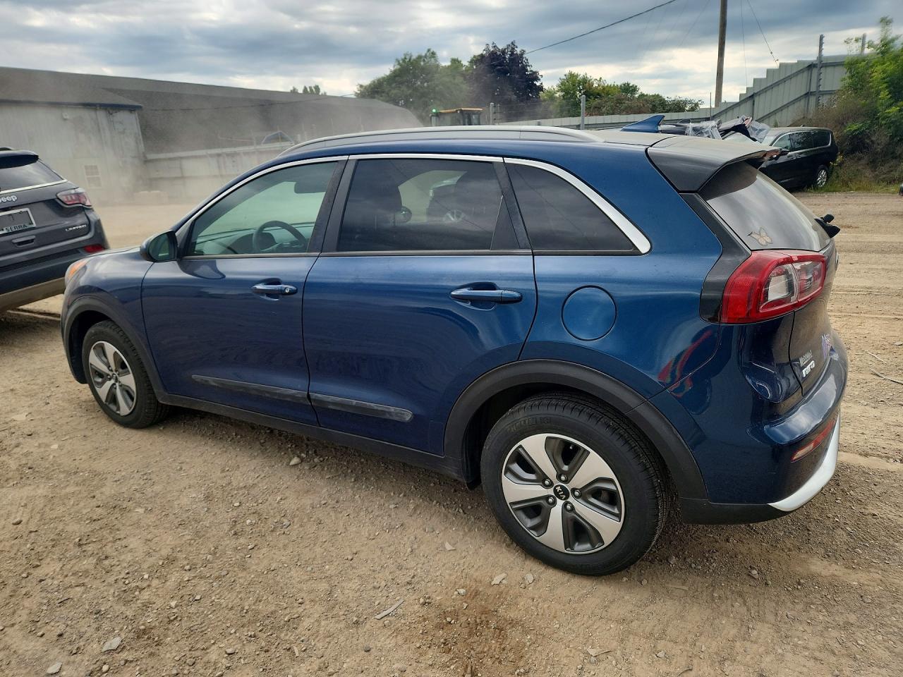 2019 Kia Niro Lx - Фото 2