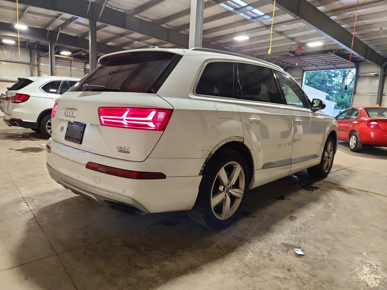 2018 Audi Q7 Premium Plus - Фото 3