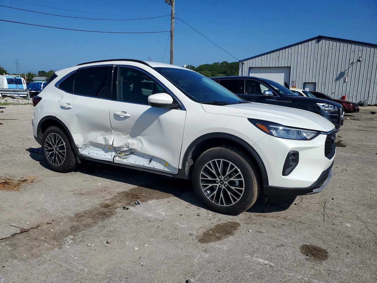 2026 Ford Escape - Фото 4