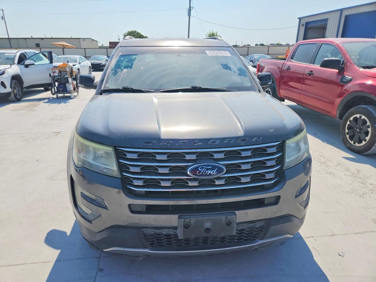 2017 Ford Explorer Xlt - Image 5