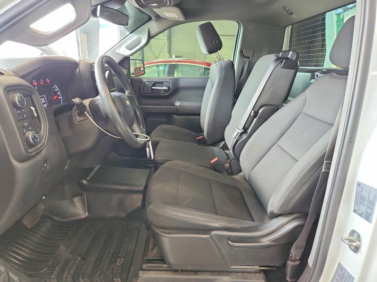 2022 Chevrolet Silverado K1500 - Фото 7
