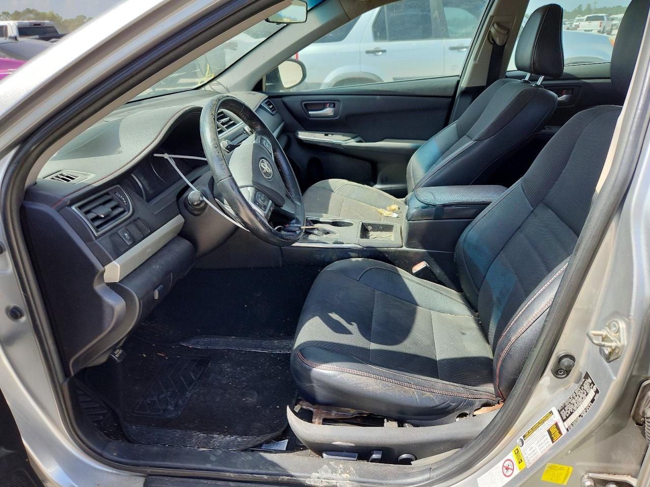 2016 Toyota Camry Se - Фото 7
