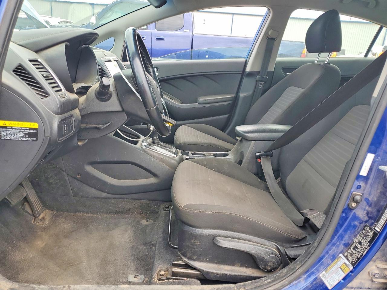 2018 Kia Forte S - Фото 7