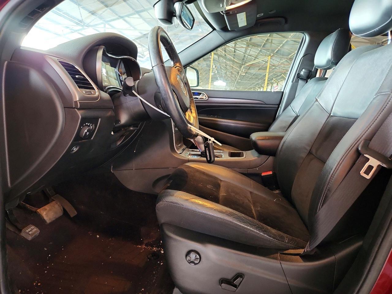 2018 Jeep Grand Cherokee Laredo - Image 7