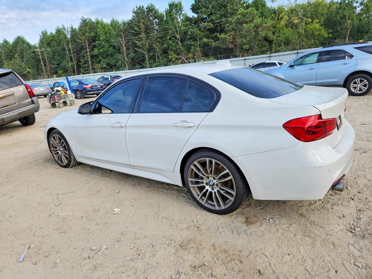 2016 BMW 340 I - Image 2
