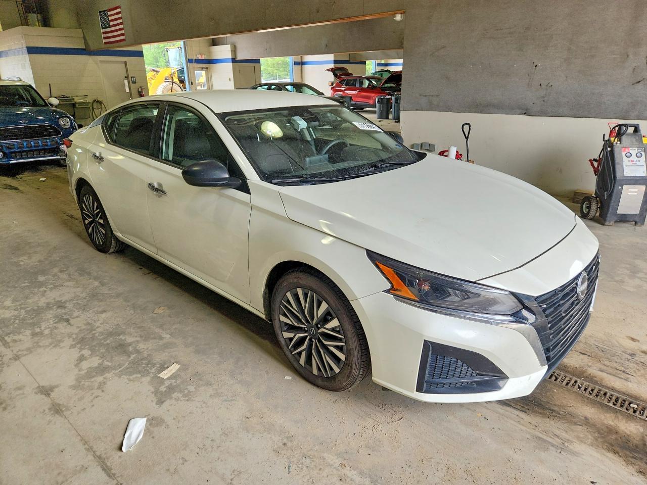 2025 Nissan Altima Sv - Image 4