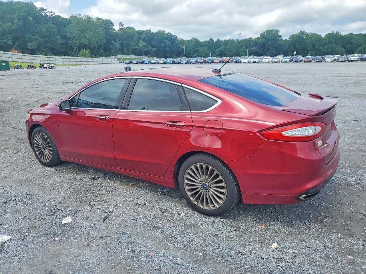 2014 Ford Fusion Titanium - Image 2