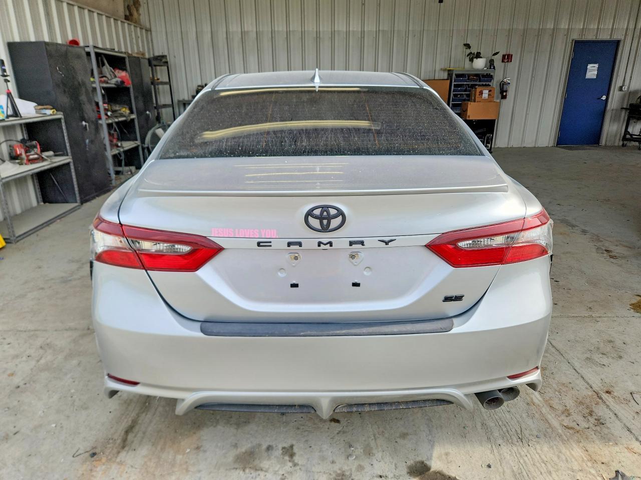 2024 Toyota Camry Se - Image 6