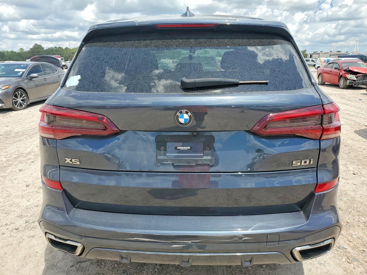 2022 BMW X5 M50I - Фото 6
