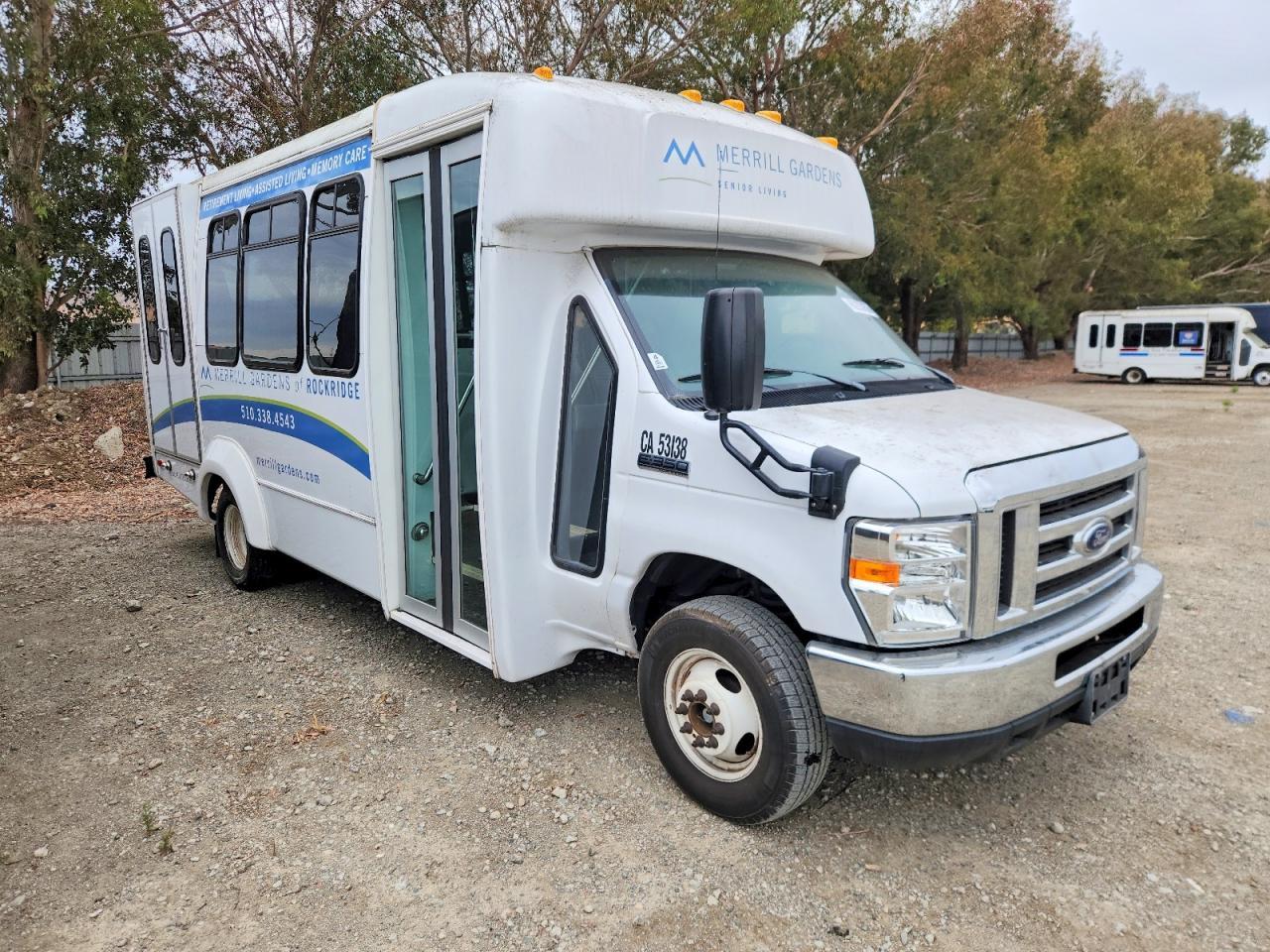 2017 Ford E350 Shuttle Bus