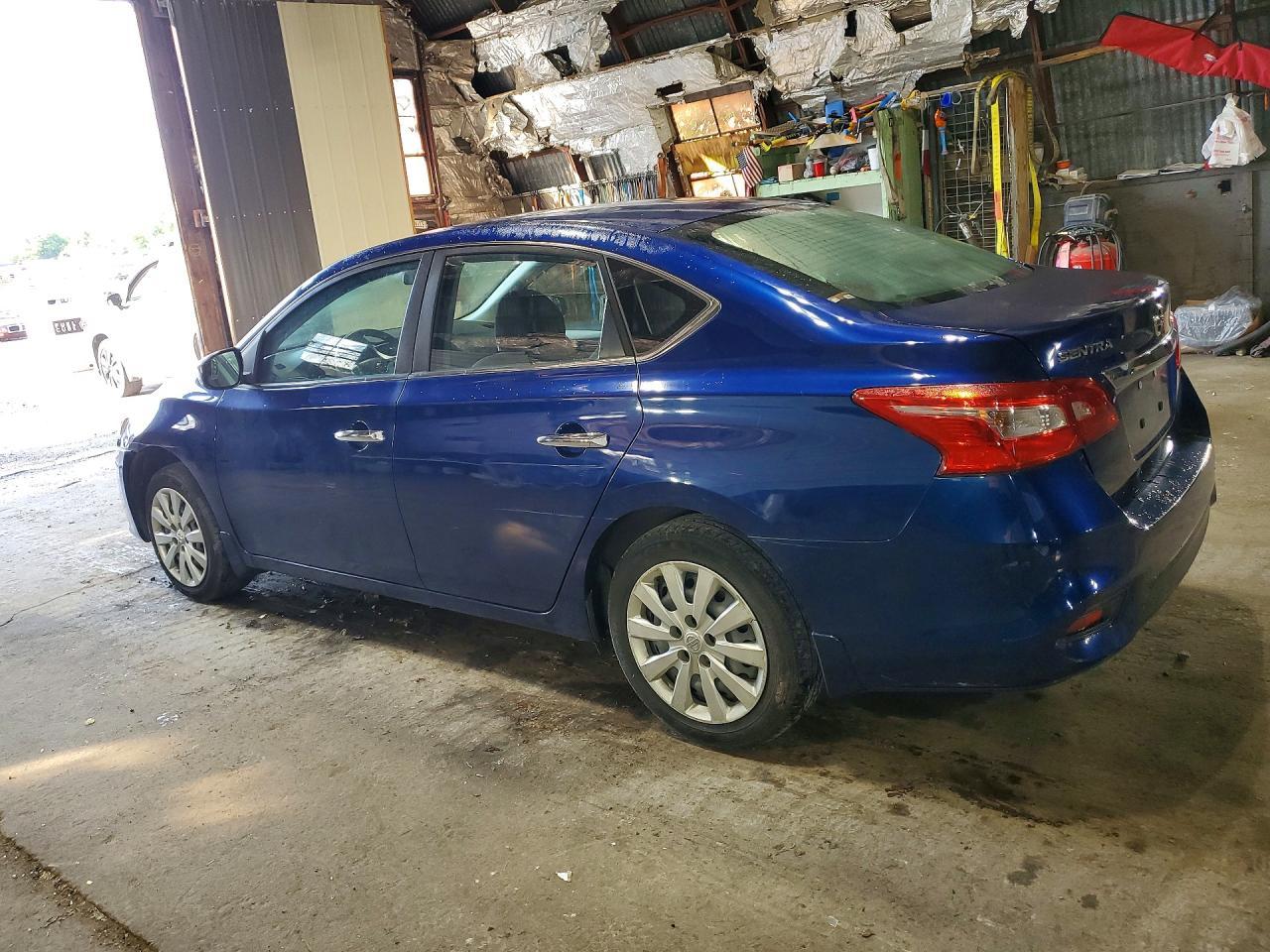 2016 Nissan Sentra S - Image 2