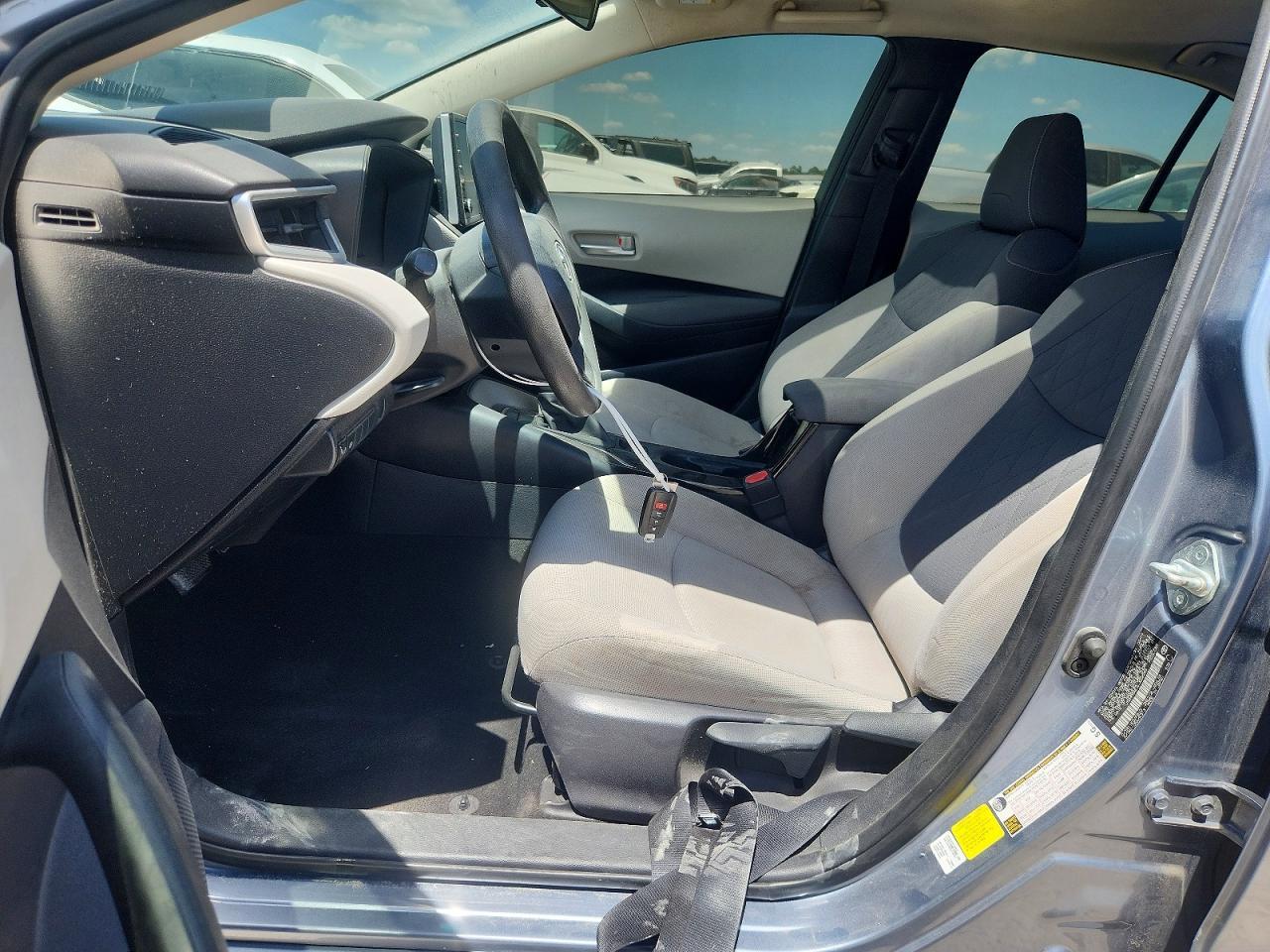2020 Toyota Corolla Le - Фото 7