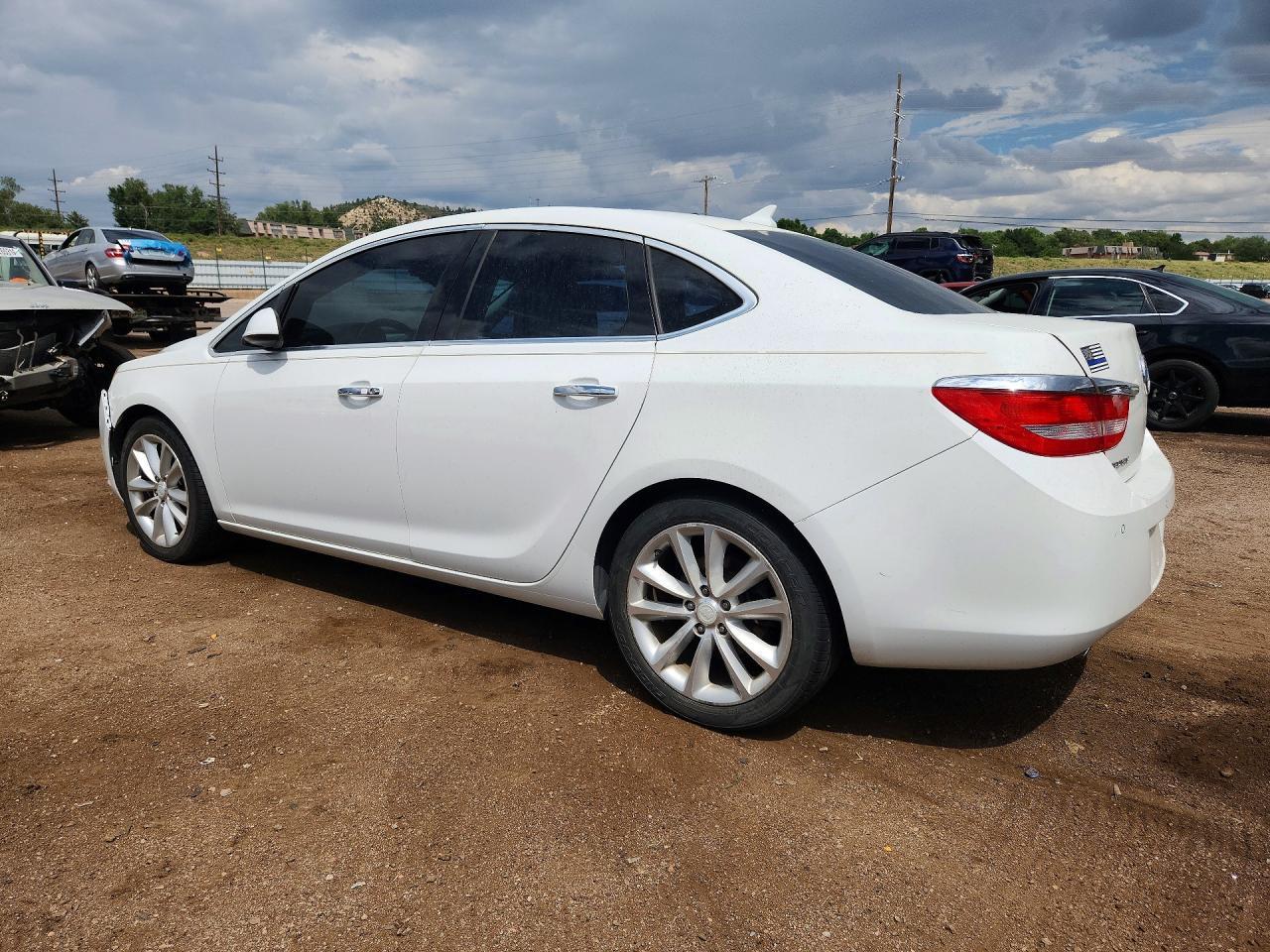2012 Buick Verano - Фото 2