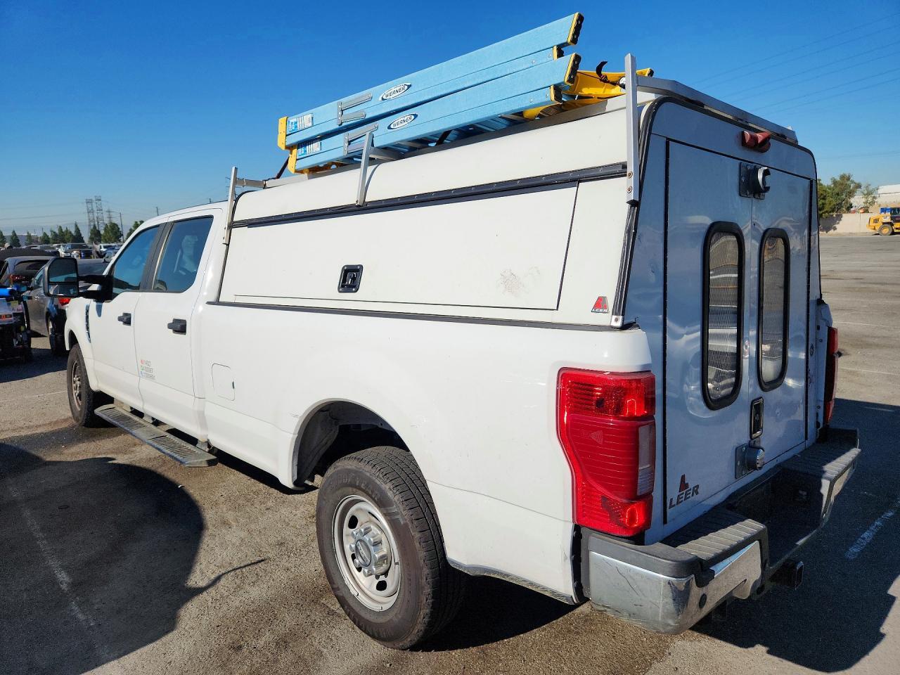2021 Ford F250 Super Duty - Фото 2
