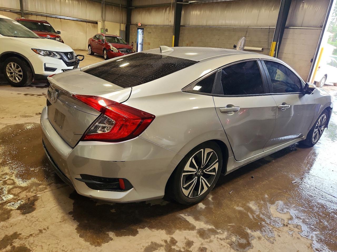2016 Honda Civic Exl - Фото 2