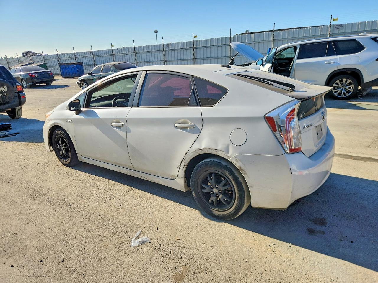 2014 Toyota Prius - Фото 2