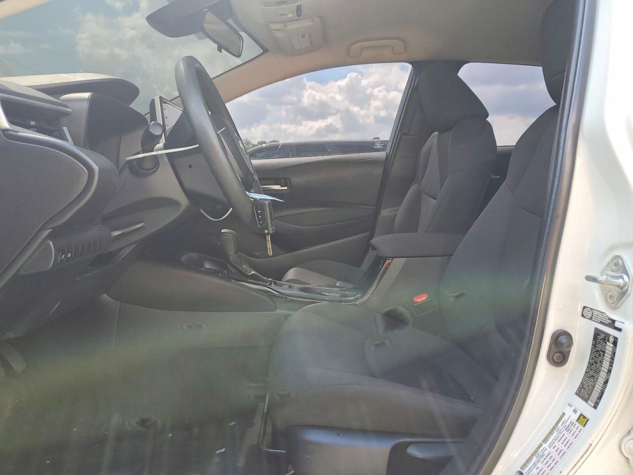 2021 Toyota Corolla Le - Фото 7