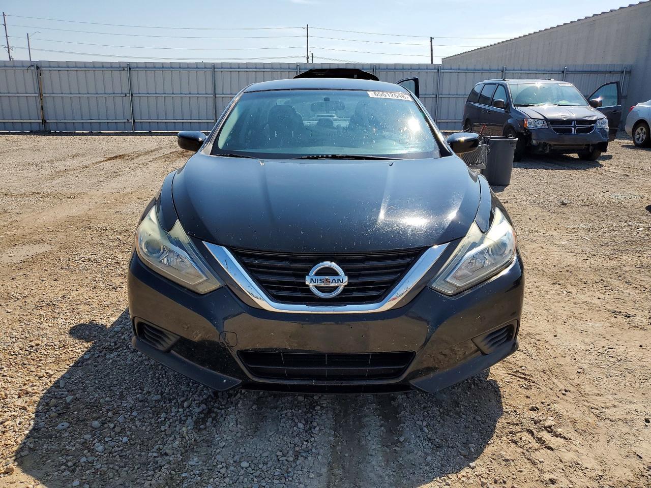 2016 Nissan Altima 2.5 S - Фото 5