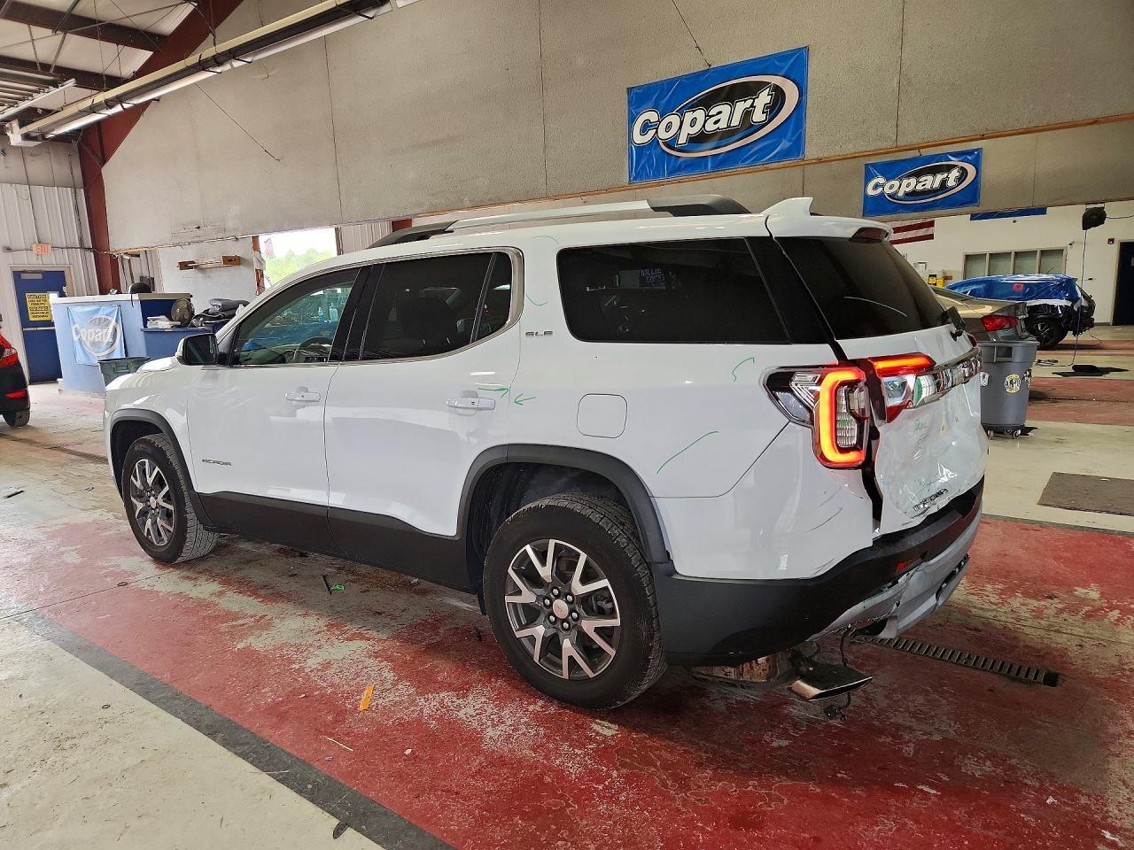 2021 GMC Acadia Sle - Фото 2