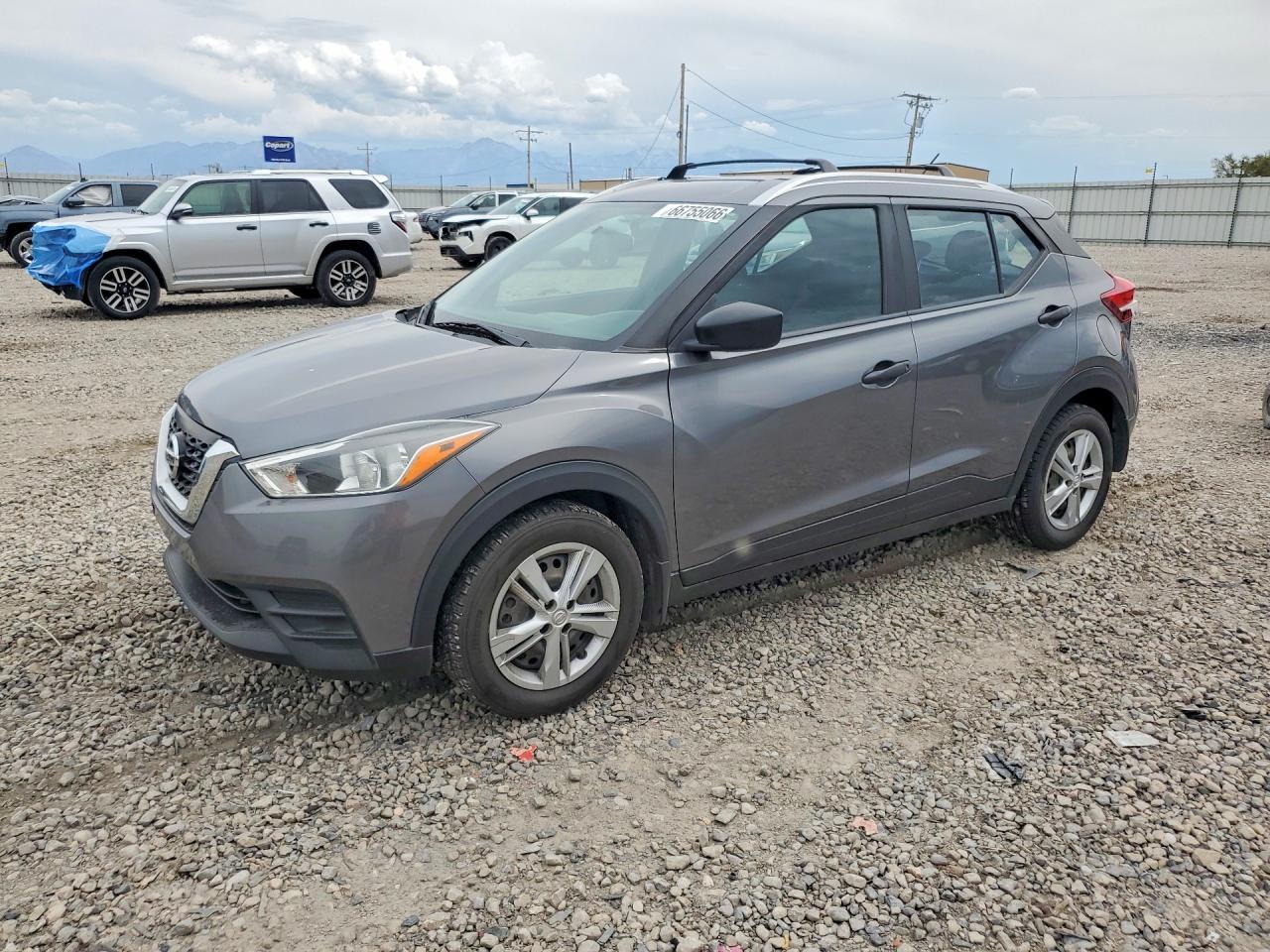 2019 Nissan Kicks S