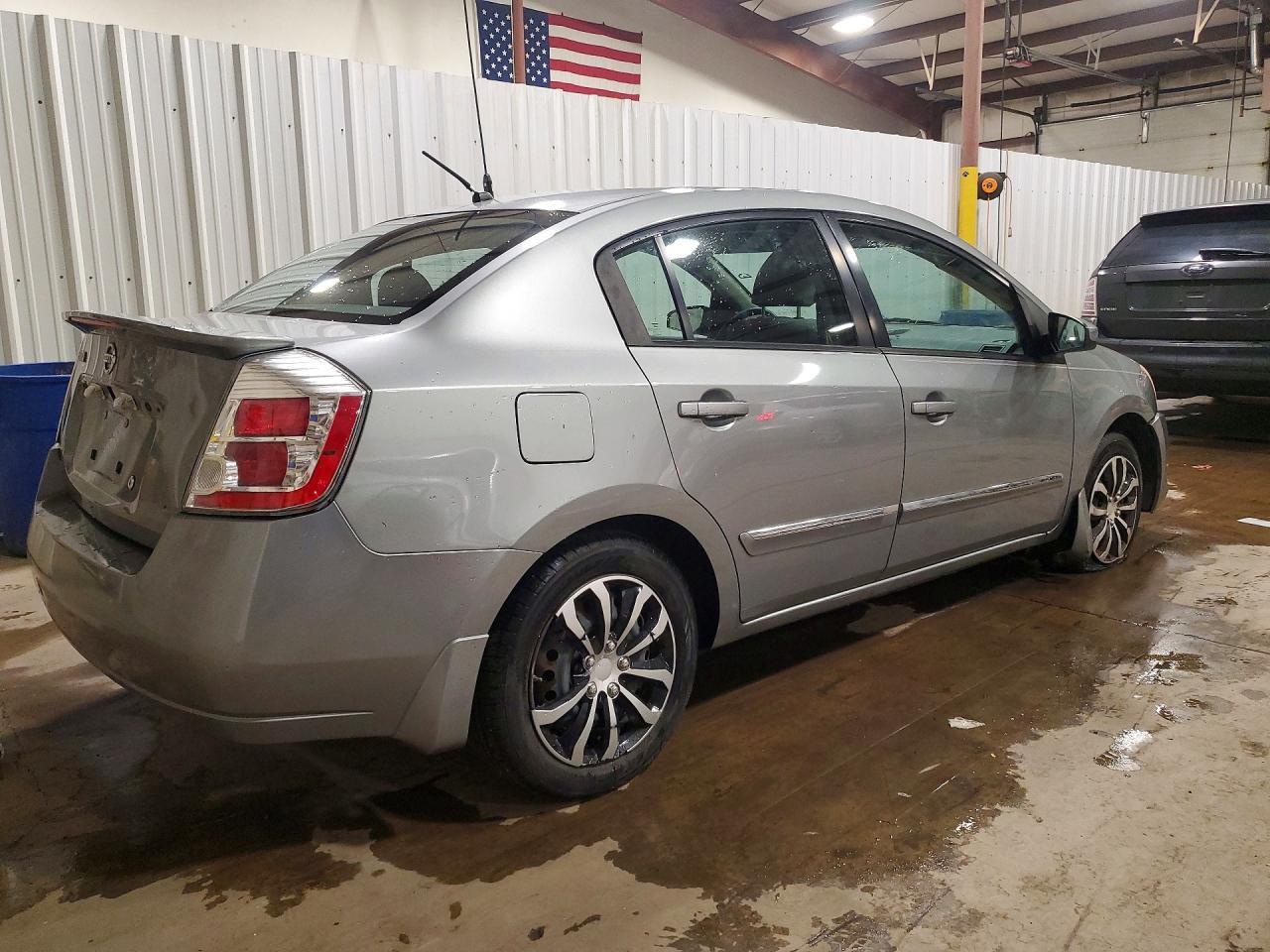 2012 Nissan Sentra 2.0 - Image 3