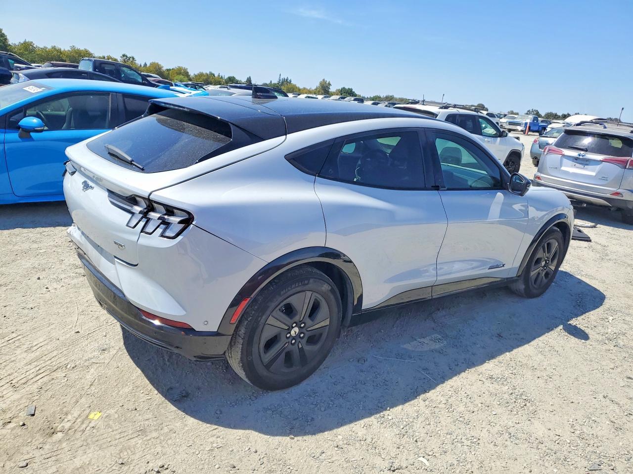 2022 Ford Mustang Mach-E California Route 1 - Image 3