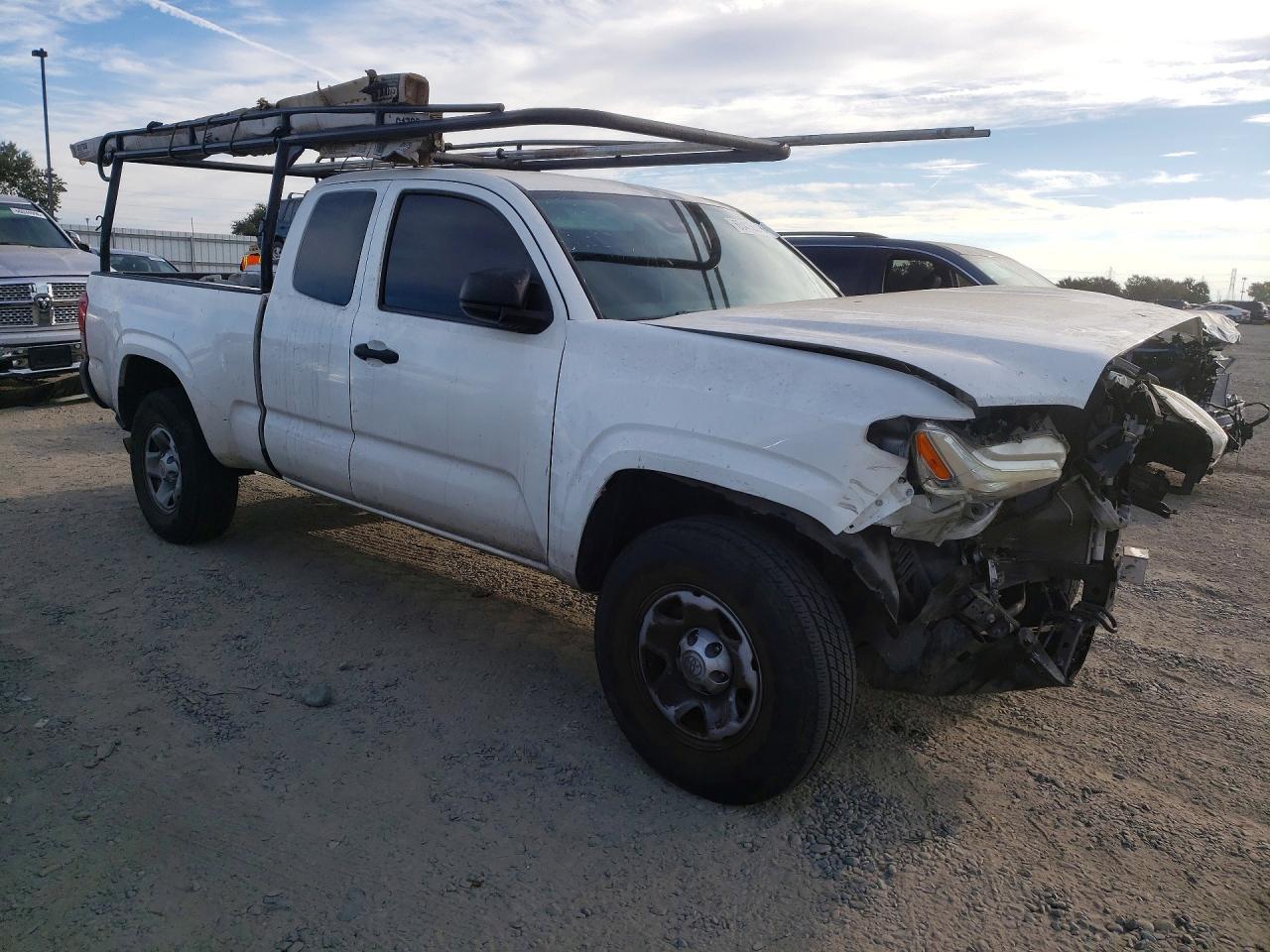 2021 Toyota Tacoma Sr - Фото 4