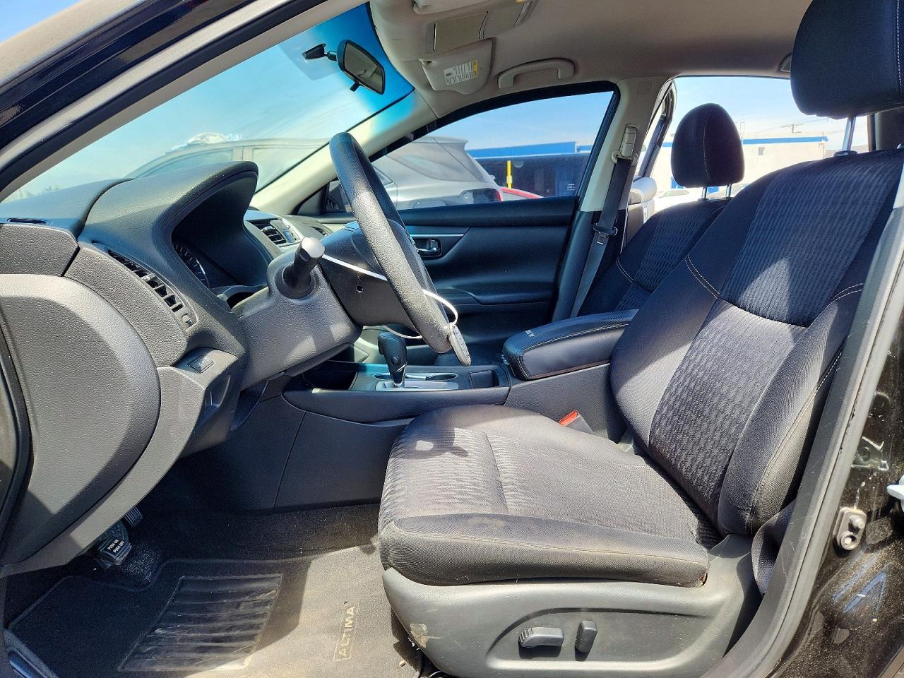 2017 Nissan Altima 2.5 S - Image 7