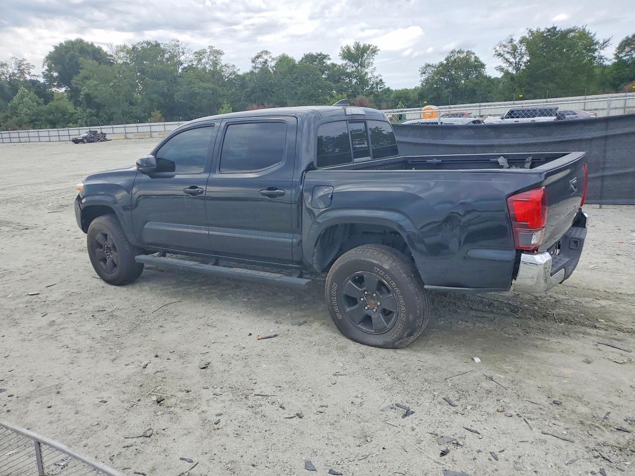 2019 Toyota Tacoma Sr - Фото 2