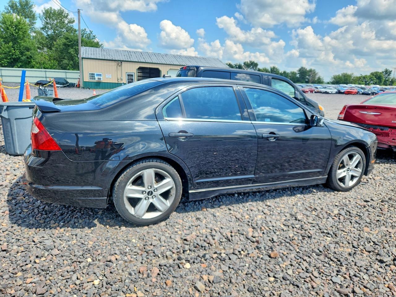 2010 Ford Fusion Sport - Image 3