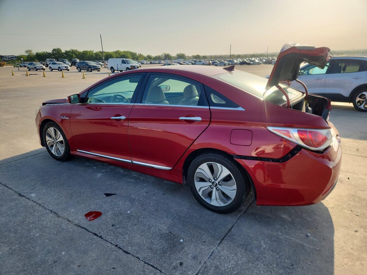 2013 Hyundai Sonata Hybrid - Фото 2