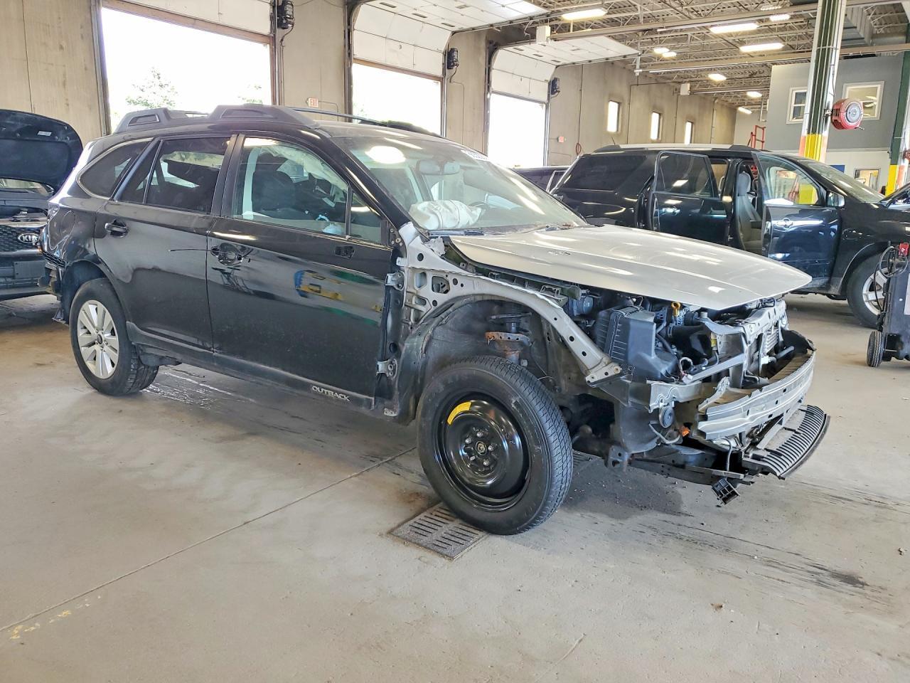 2017 Subaru Outback 2.5I Premium - Image 4