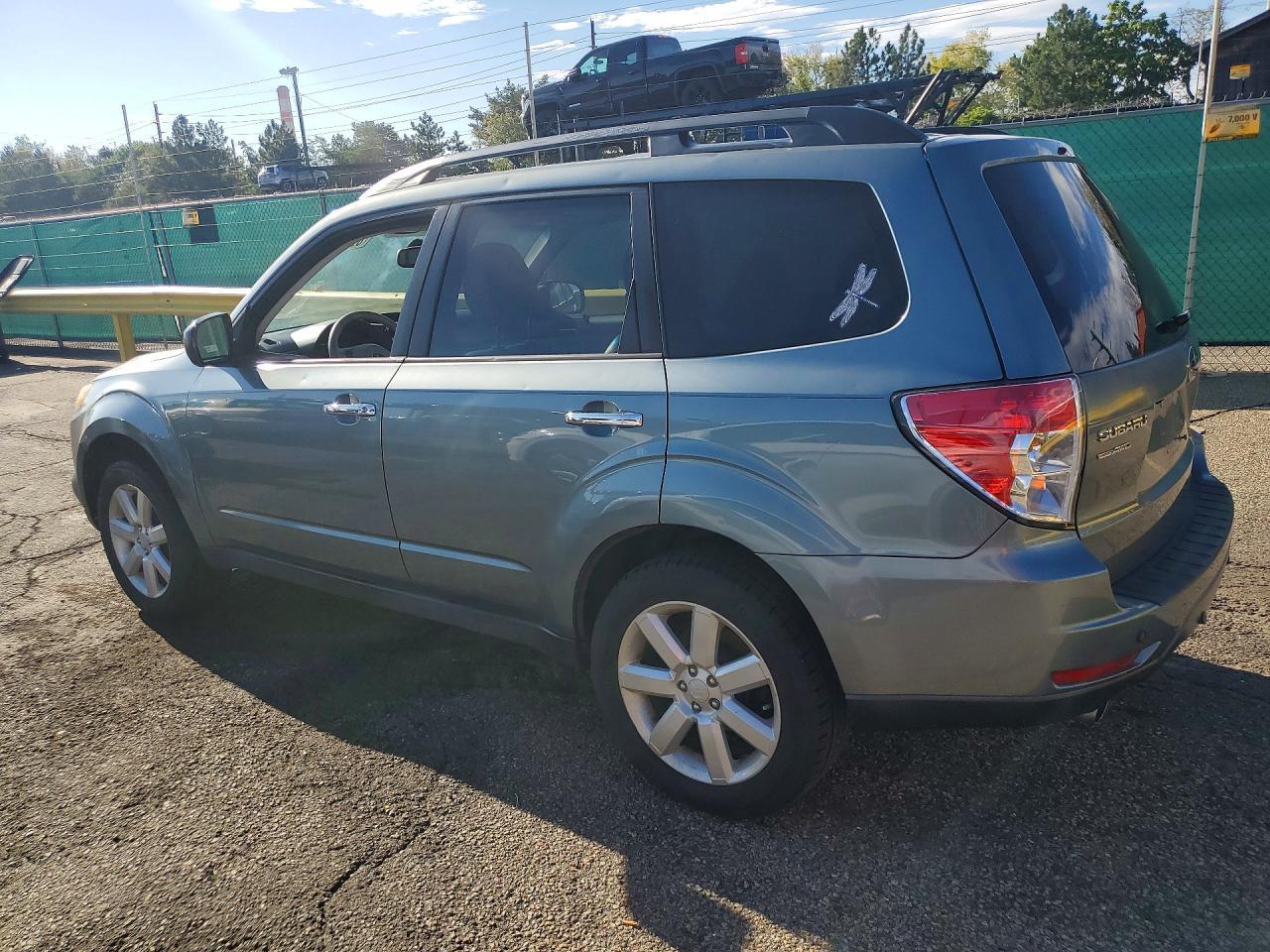 2011 Subaru Forester Limited - Фото 2
