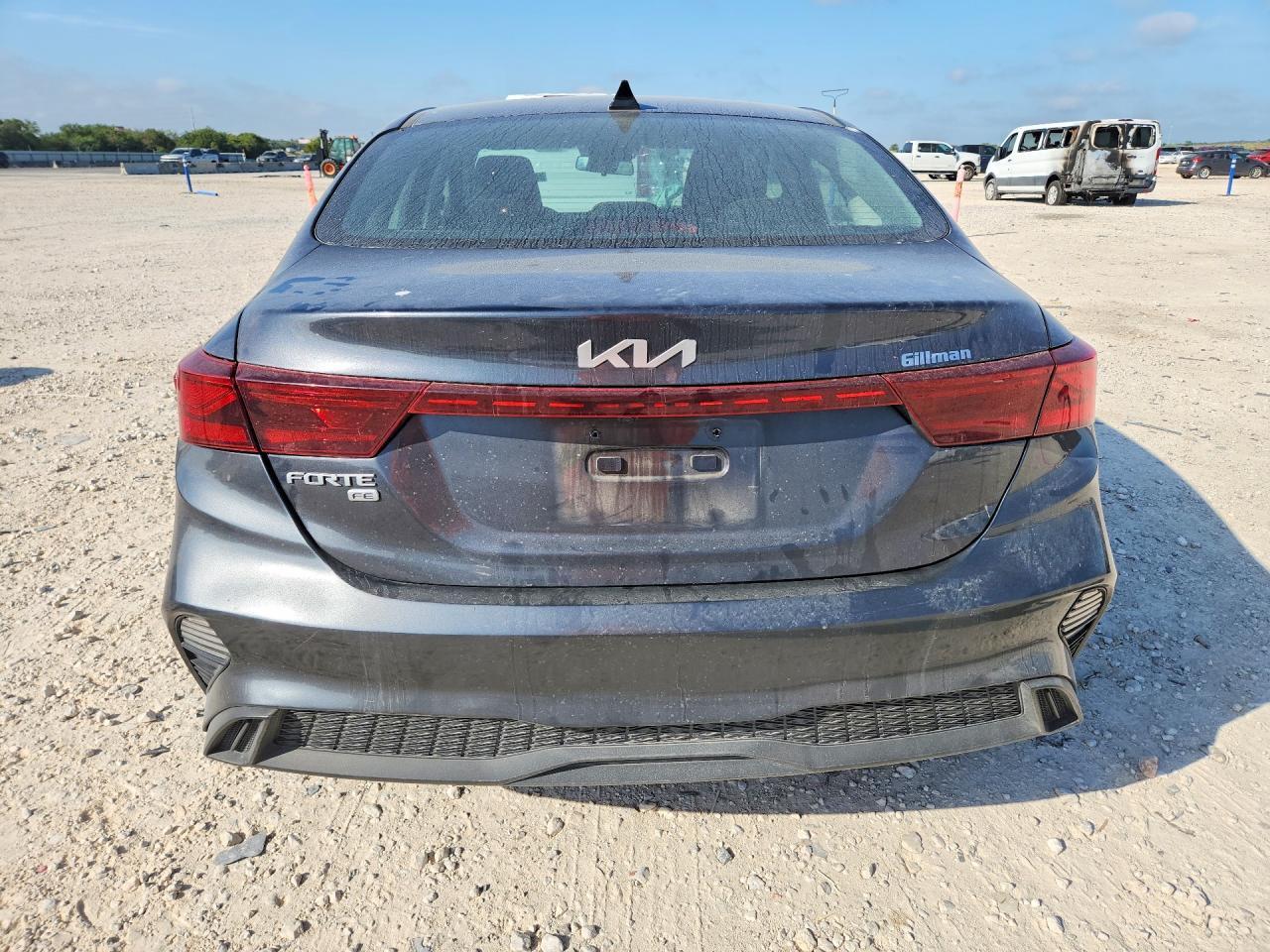 2022 Kia Forte Fe - Фото 6