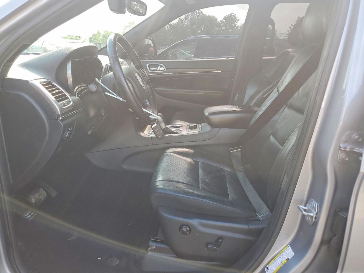 2019 Jeep Grand Cherokee Limited - Image 7