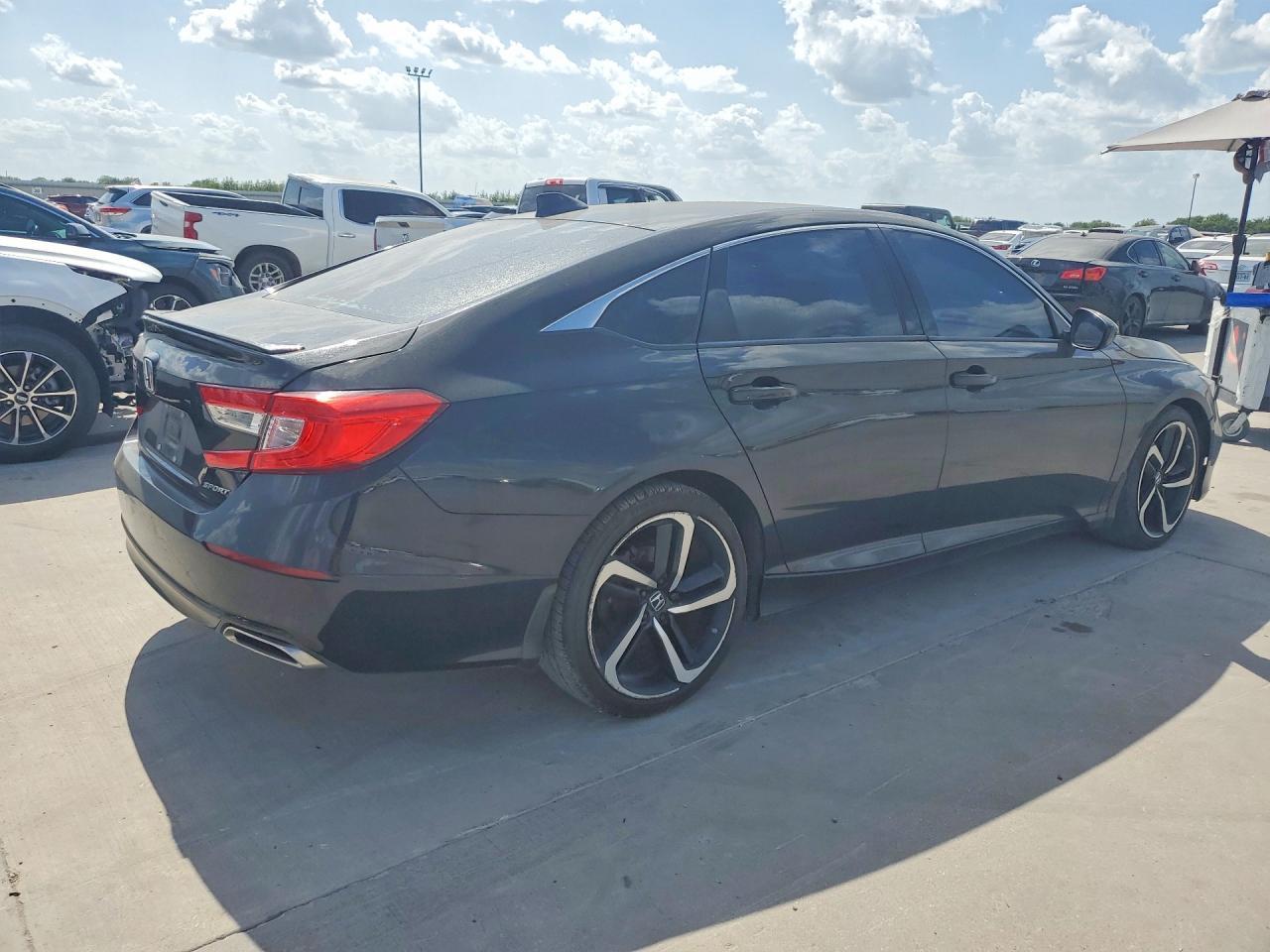 2019 Honda Accord Sport - Фото 3